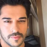 Suma uriașă plătită pentru 15 minute alături de actorul turc – Burak Özçivit. Povestea care a devenit virală