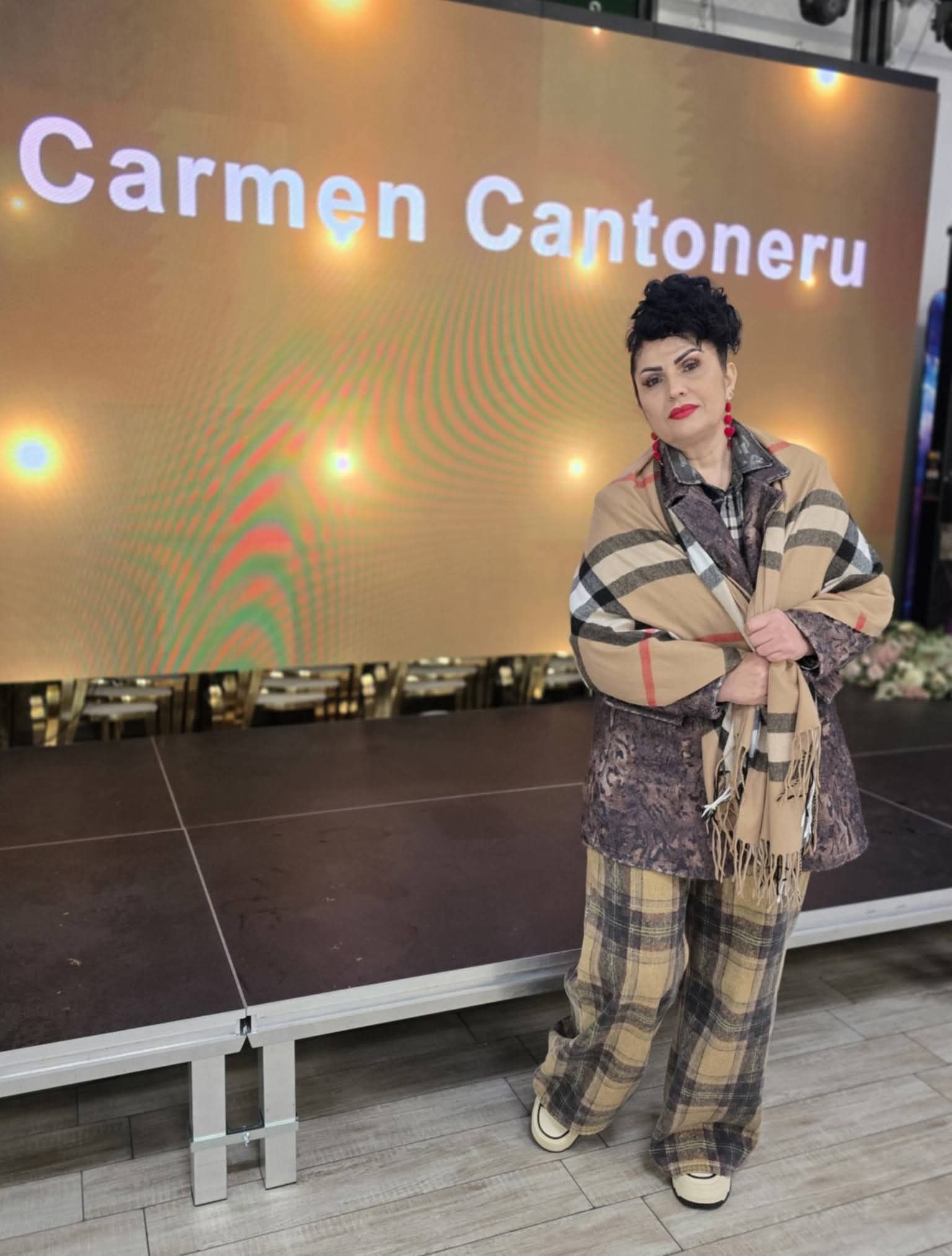 Carmen Cantoneru, colaj cu melodii personale lansat pe YouTube