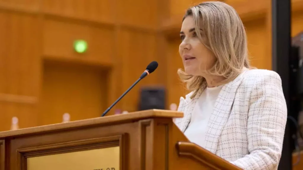 Gianina-Serban__c54adbac4c