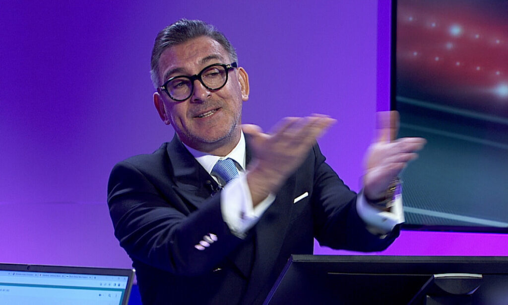 MCZoPTYzNiZoYXNoPTNlMWIxMTQ3YzI1YjU5YTYzYTY5YTI0MDE3ZTEzMWZk.thumb