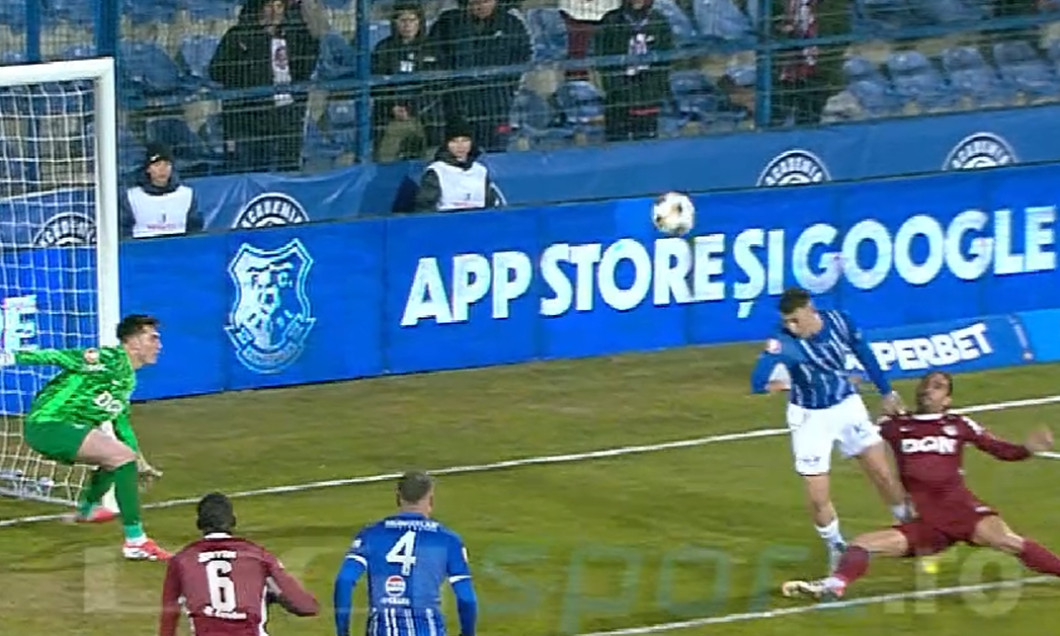 Farul a cerut penalty în 90+1 cu CFR, în meciul care i-a trimis pe clujeni în play-off! VAR-ul n-a intervenit
