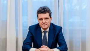 Nicusor-Dan-executat-silit