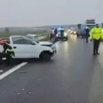 Accident grav pe Drumul Expres Craiova – Pitești: Autoturism spulberat de un autocar plin cu zeci de copii