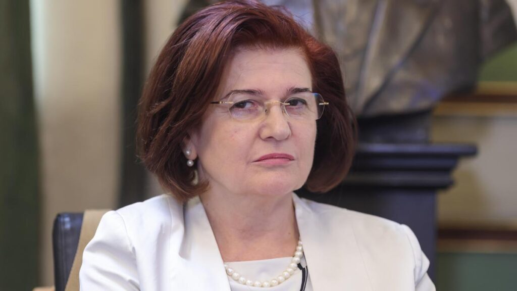 gala-colegiului-medicilor-din-romania-catalina-poiana-romania-medicala-conteaza-daca-medicii-sunt-sustinuti-video-5391442