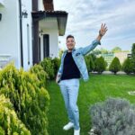 Ce face Valentin Sanfira după ce Codruța Filip a anunțat divorțul. Cu cine își petrece timpul