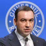 Scade preţul carburanţilor după măsurile anunţate de Guvern? Reacţia ministrului Ivan: Nu am glob de cristal