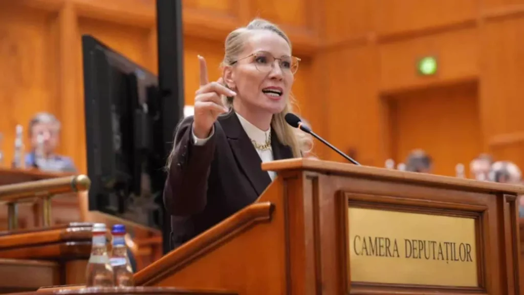 Ramona-Bruynseels-AUR-plen-comun_c99400eb2e